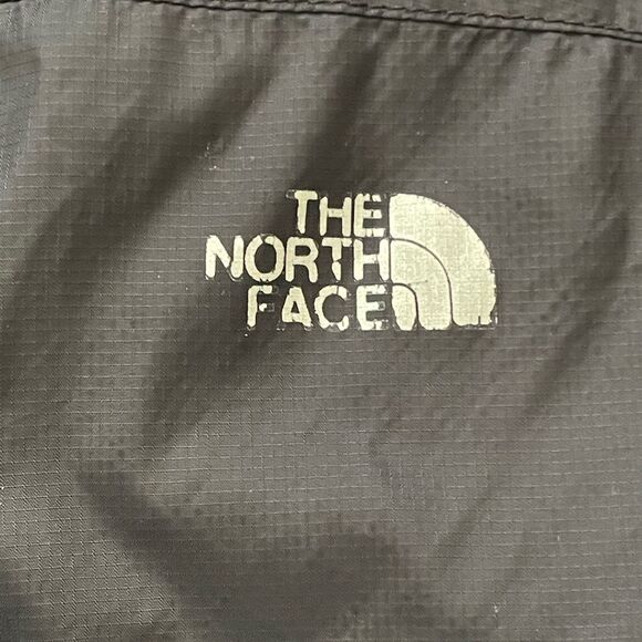The North Face Black Lightweight Stow Pocket Jacket Coat Size Medium - Picture 5 of 12